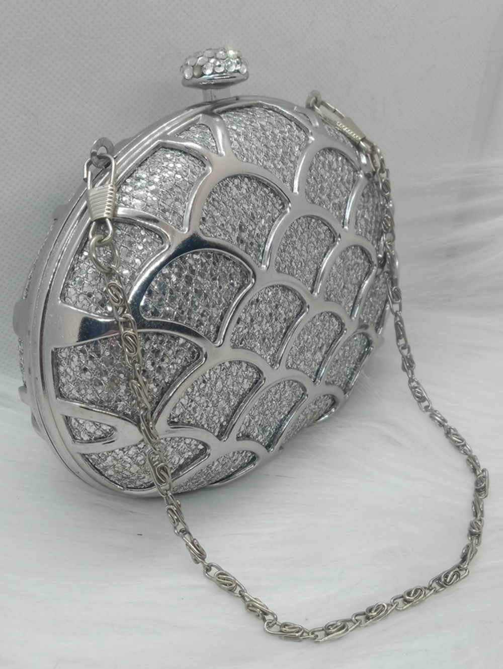 CHARMING CHARLIE METAL MINIWRISTKET/CLUTCH